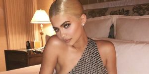 Read more about the article Modelio  Kylie Jenner 21-asis gimtadienis